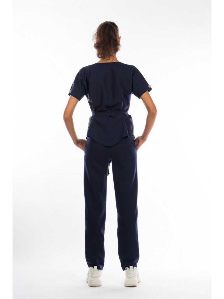 Uniforma medicala dama, Laura Olteanu, bluza petrecuta-pantaloni, bleumarin