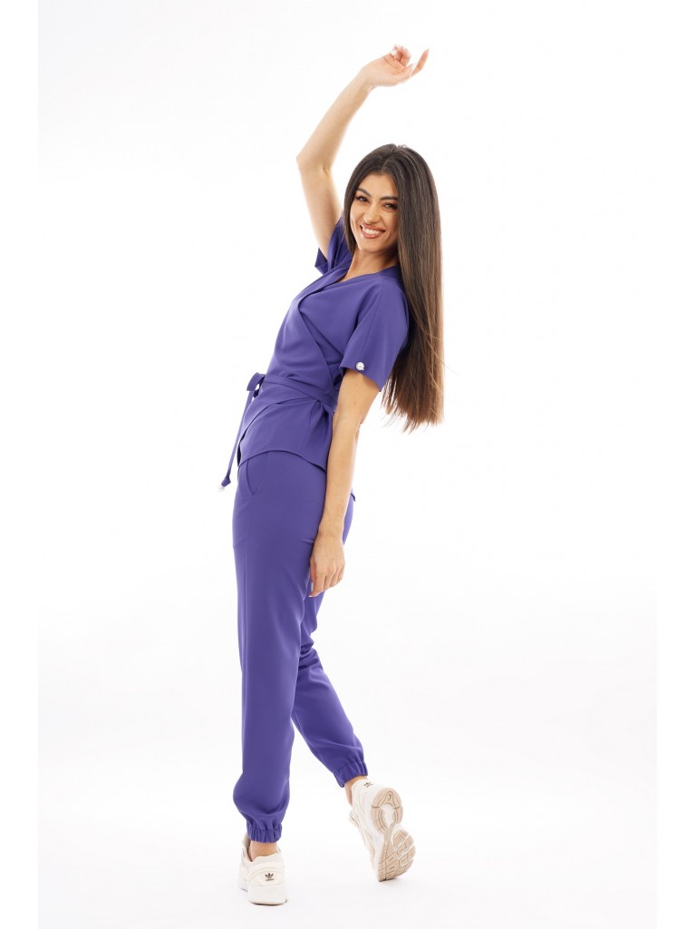 Costum medical dama, bluza-pantaloni, mov