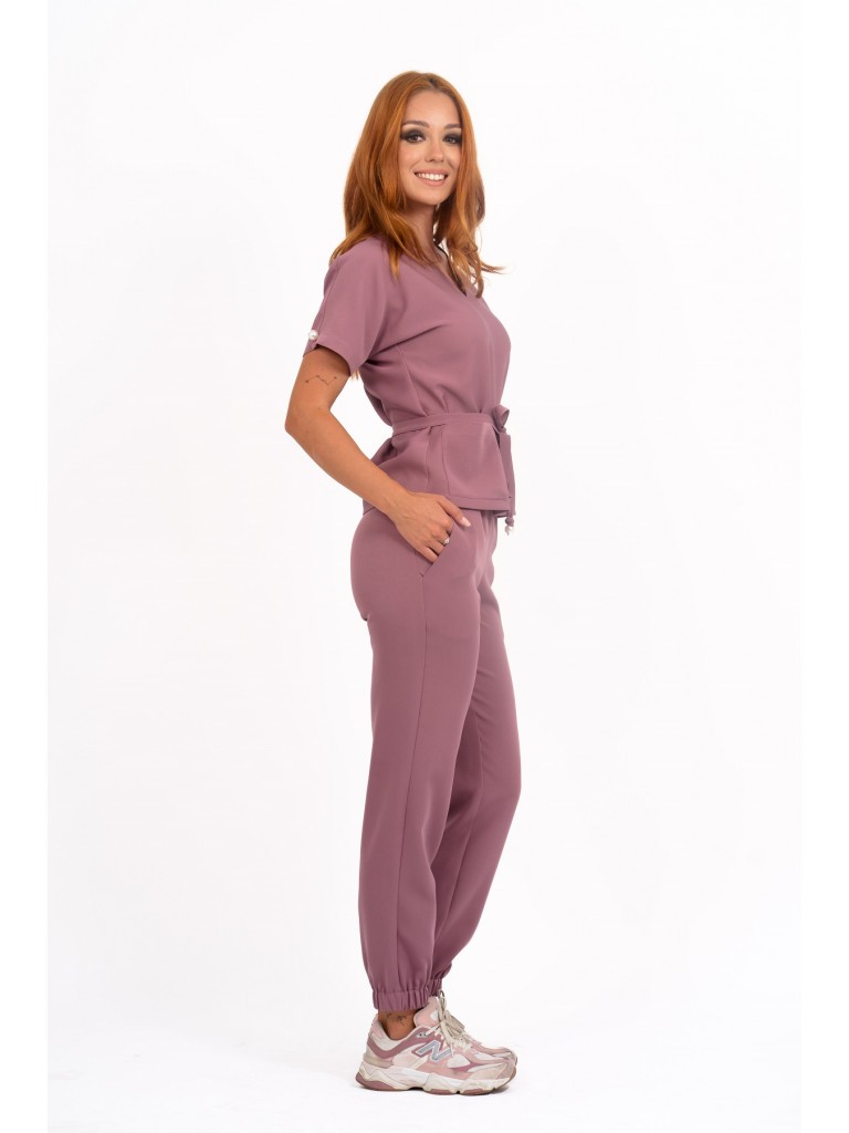 Uniforma medicala dama, bluza dreapta - pantaloni, roz inchis