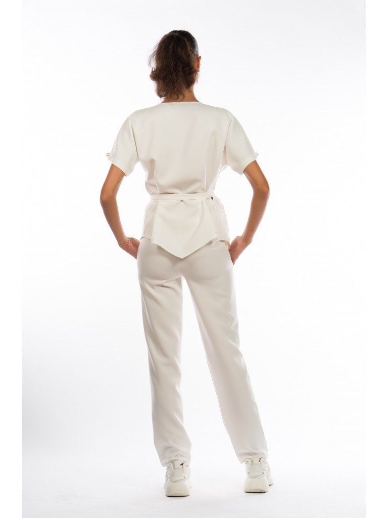 Uniforma medicala dama, Laura Olteanu, bluza petrecuta-pantaloni, alba