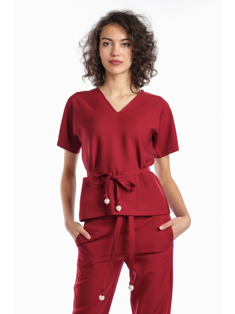      Uniforma medicala dama, Laura Olteanu, bluza-pantalon, visiniu