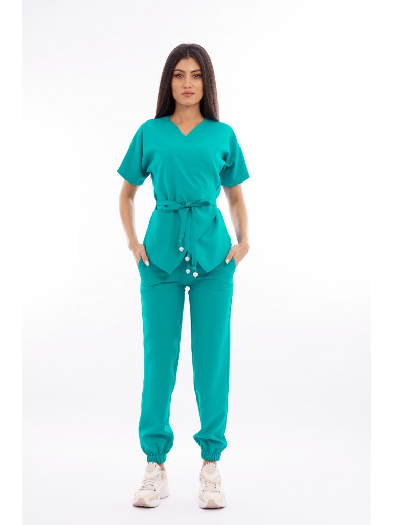 Costum medical dama, bluza-pantaloni, turcoaz deschis